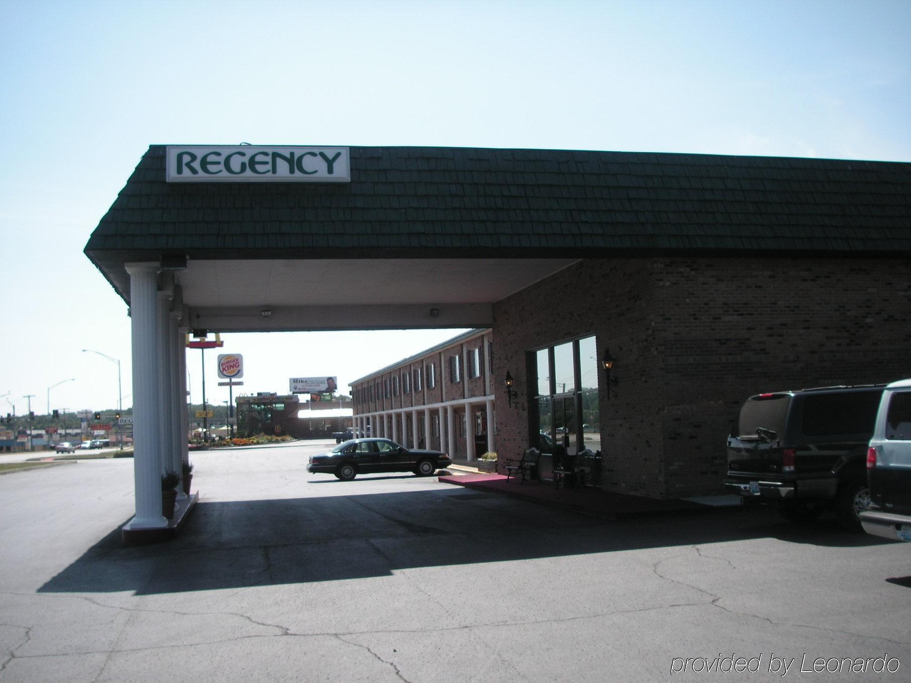 Holiday Inn Express & Suites West Plains Southwest By Ihg Exterior foto